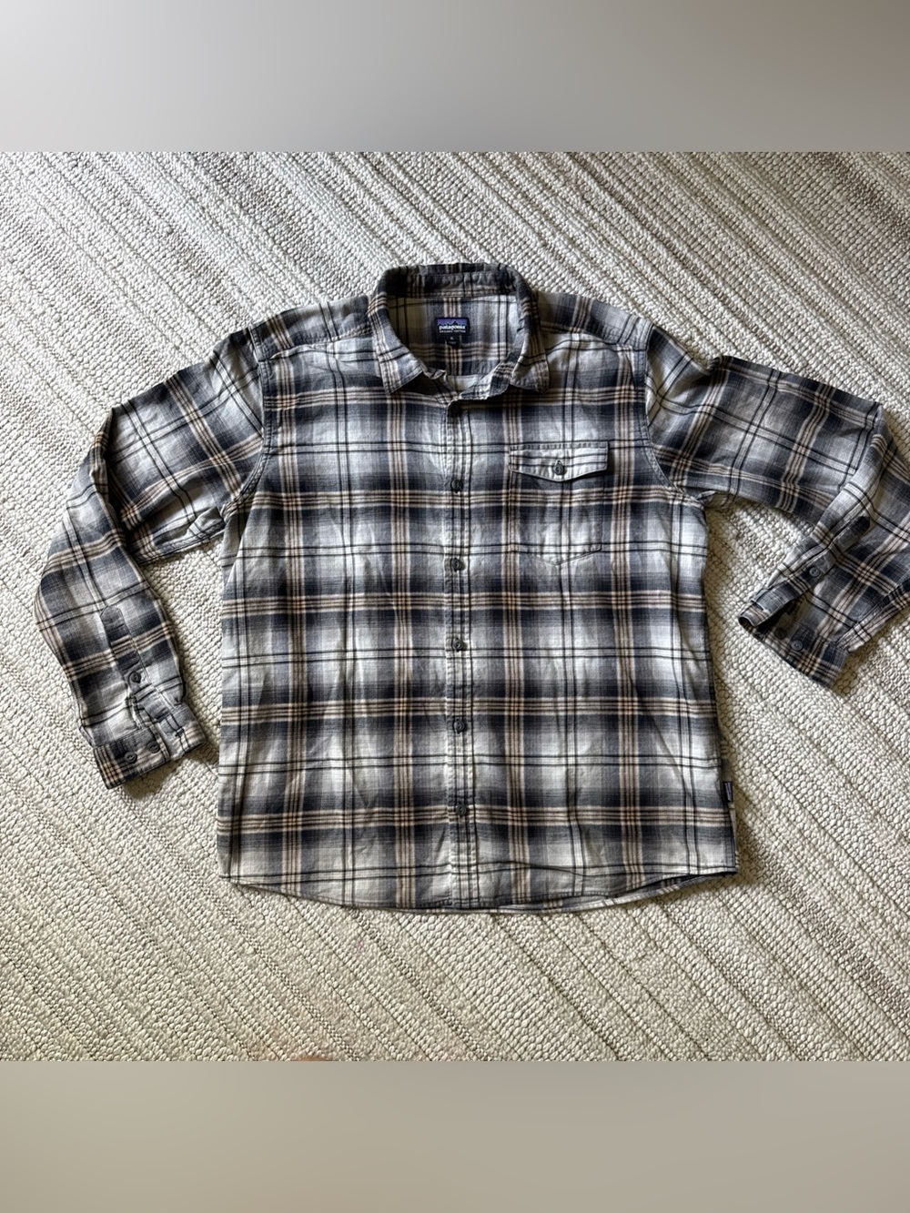 Patagonia Fjord Flannel Shirt Men’s XL 100% Organic Cotton Button Up Shirt FA20